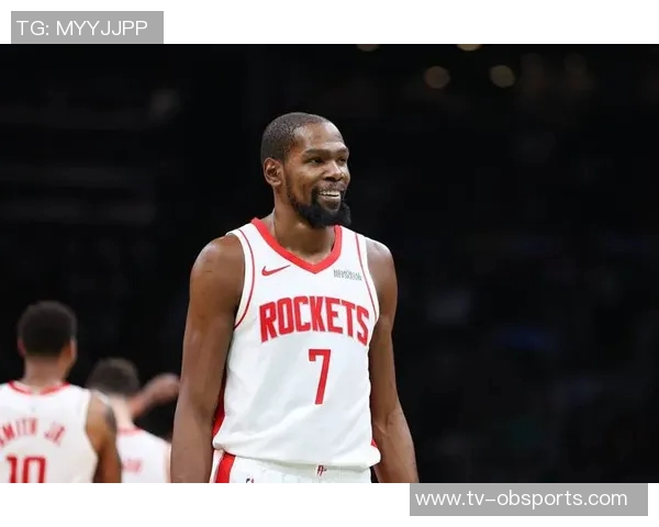 杜兰特盛赞阿门的超快二次起跳与独特风格如同发射台般令人惊叹